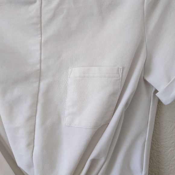 Walter Baker Small White Knot Front Crew Neck Tee Shirt - Picture 3 of 8